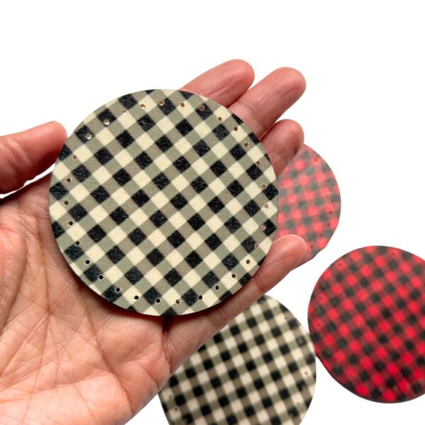 2.75 Inches Wooden Christmas Ornament, Predrilled Wood Slices,  Round Wooden Discs with Holes, Unfinished Buffalo Plaid Blank for Pine Needle Baskets - Image 4